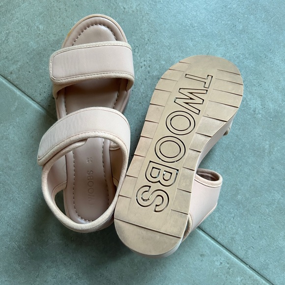 Twoobs OG+ Sandals - Picture 10 of 10